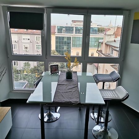 Sky-View Apartmentin Perfect City Center Sofia Buitenkant foto